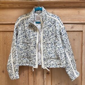 BlankNYC Cream Blue Floral Quilted Jacket Size M